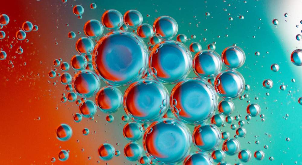 Abstract illustration of ovarian follicles representing polycystic ovaries (PCO) and their impact on fertility and IVF treatment